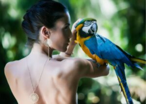 TROPICAL CHIC GIOIELLI THAIS BERNARDES