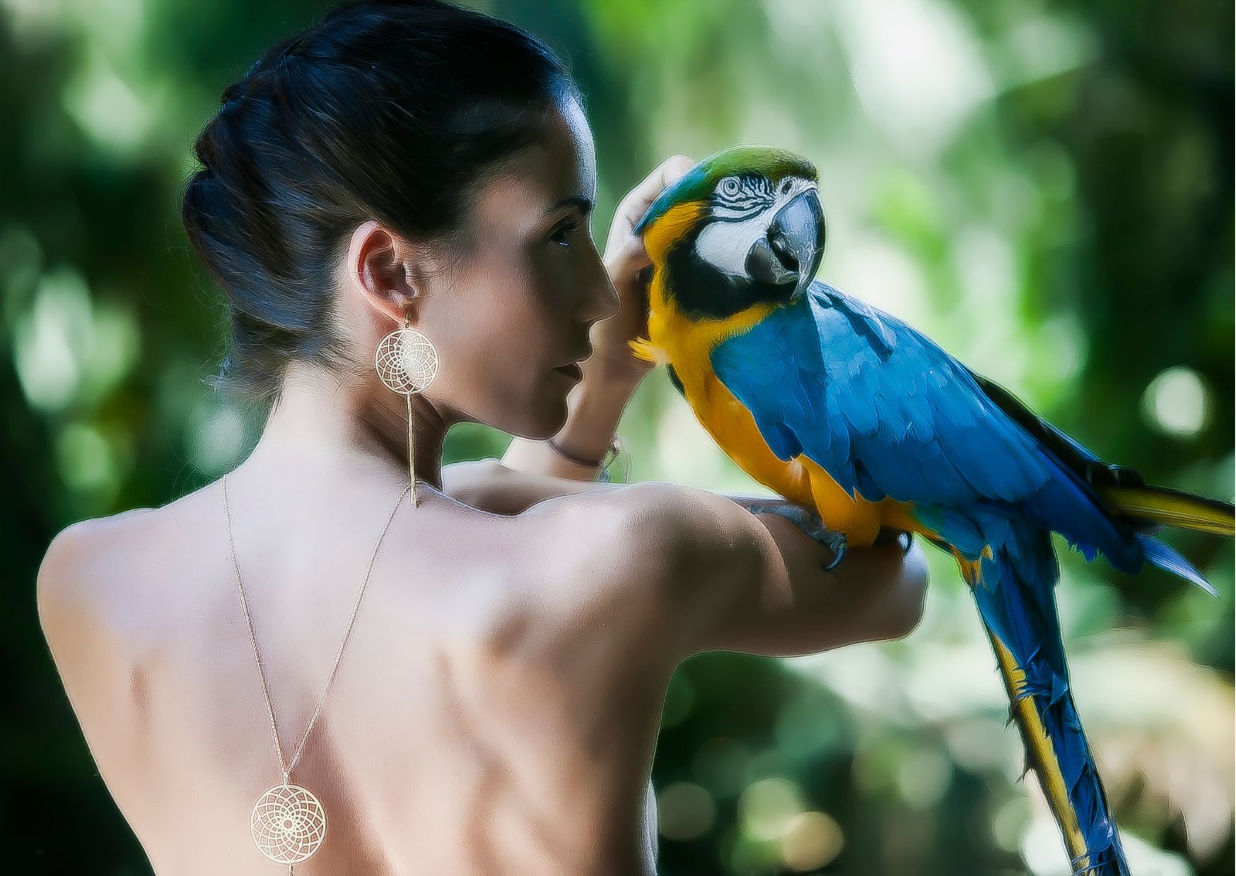 TROPICAL CHIC GIOIELLI THAIS BERNARDES